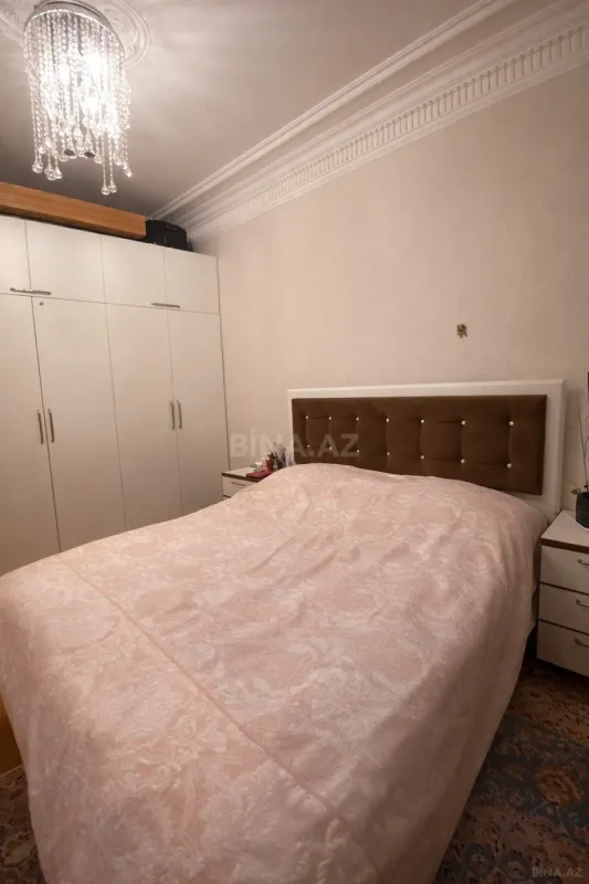 Satılır 2 otaqlı mənzil 67 m²