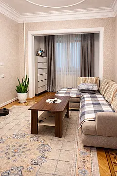 Satılır 2 otaqlı mənzil 67 m² — Bakı, Nizami 2 otaq 67.00 m²