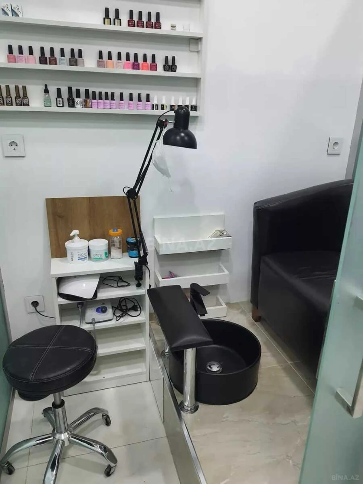 Satılır obyekt 68 m²