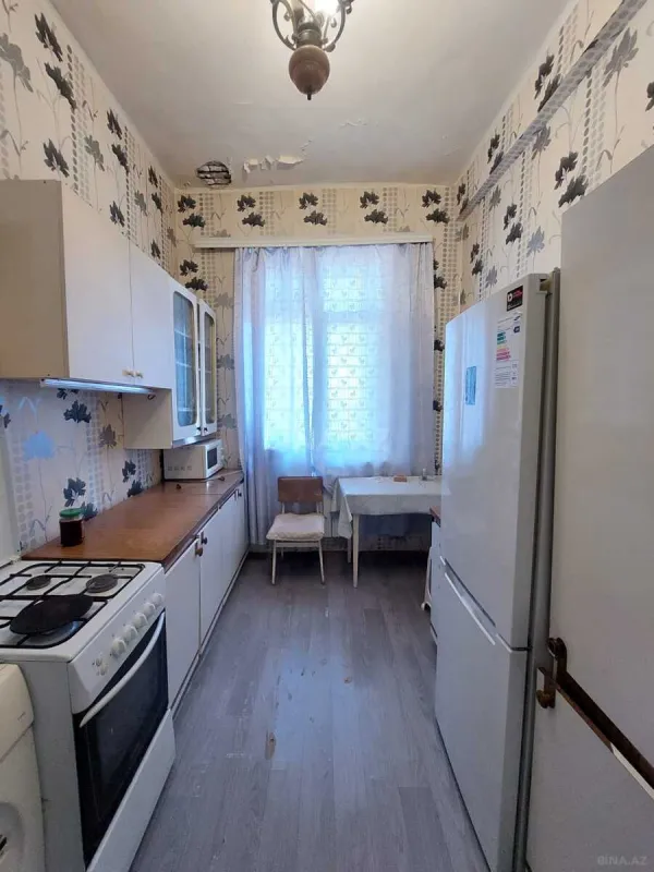 Satılır 2 otaqlı mənzil 65 m²