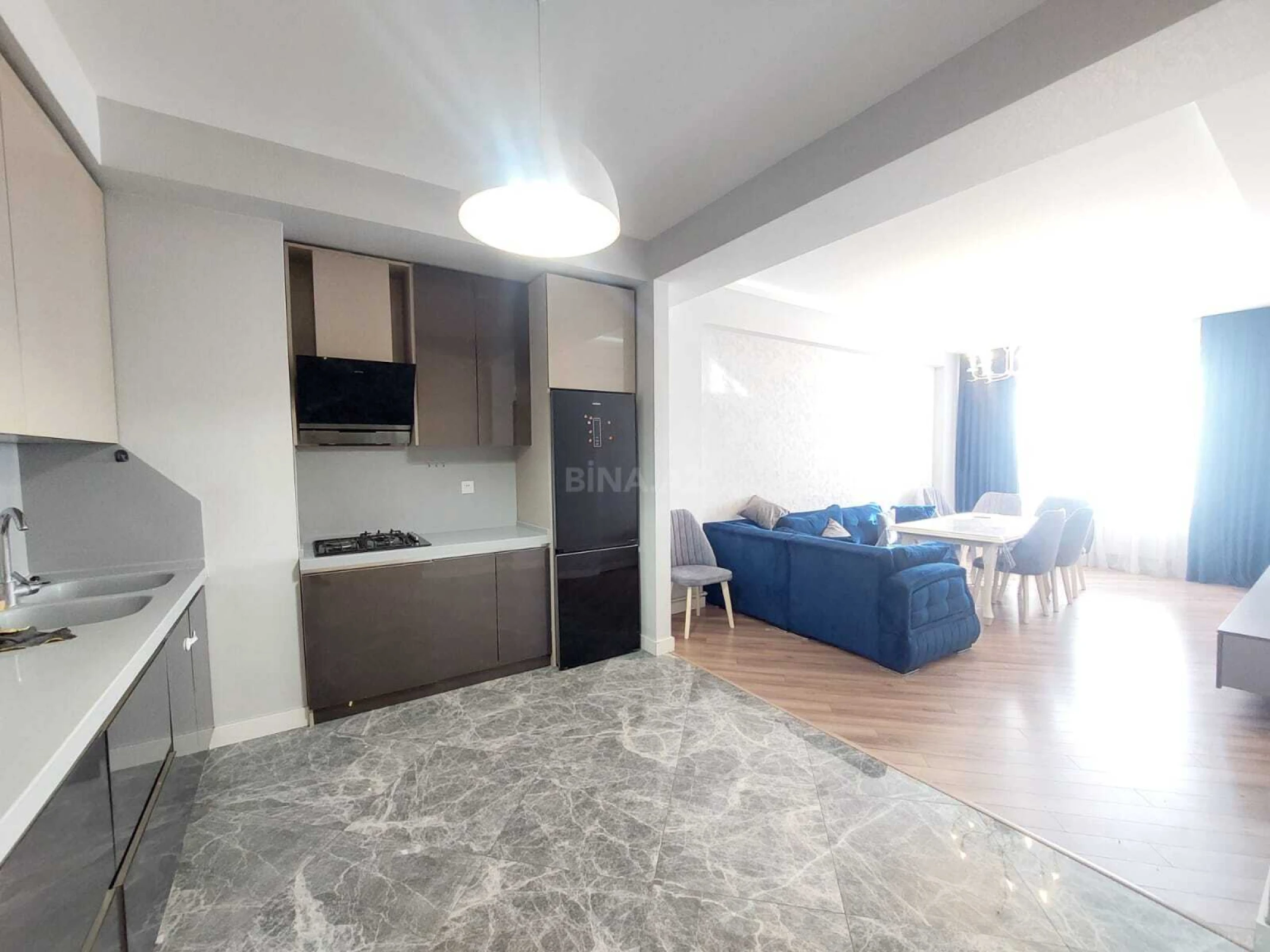 Satılır 3 otaqlı mənzil 100 m²