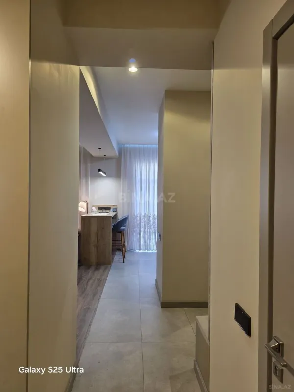 Kirayə verilir 2 otaqlı mənzil 105 m²