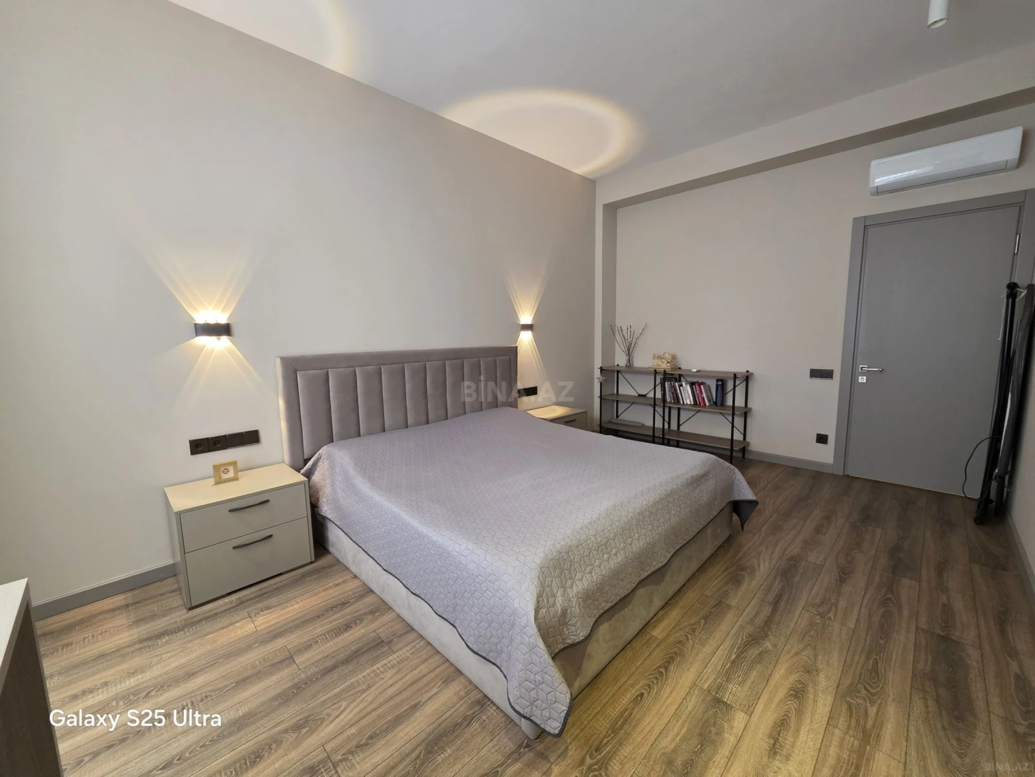 Kirayə verilir 2 otaqlı mənzil 105 m²