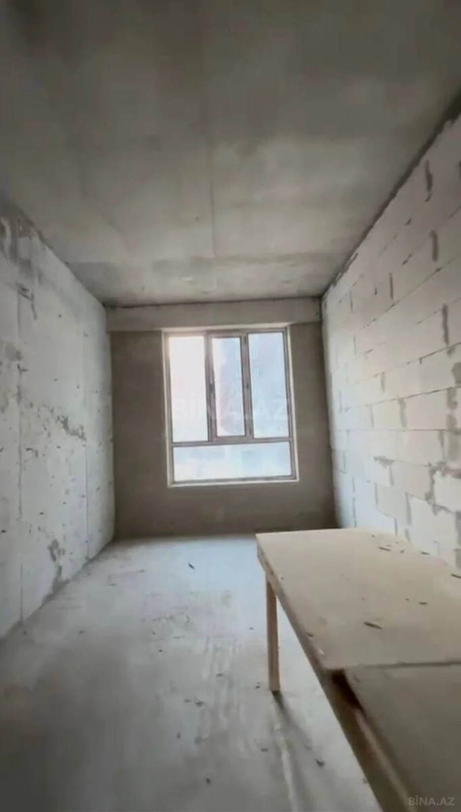 Satılır 3 otaqlı mənzil 113 m²