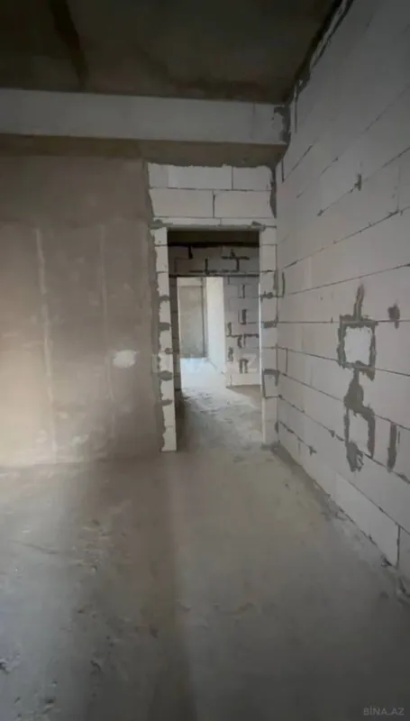 Satılır 3 otaqlı mənzil 113 m²