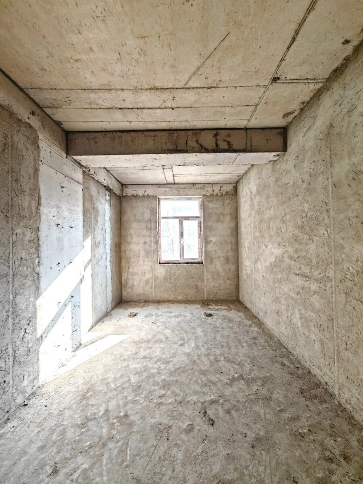 Satılır 3 otaqlı mənzil 111 m²