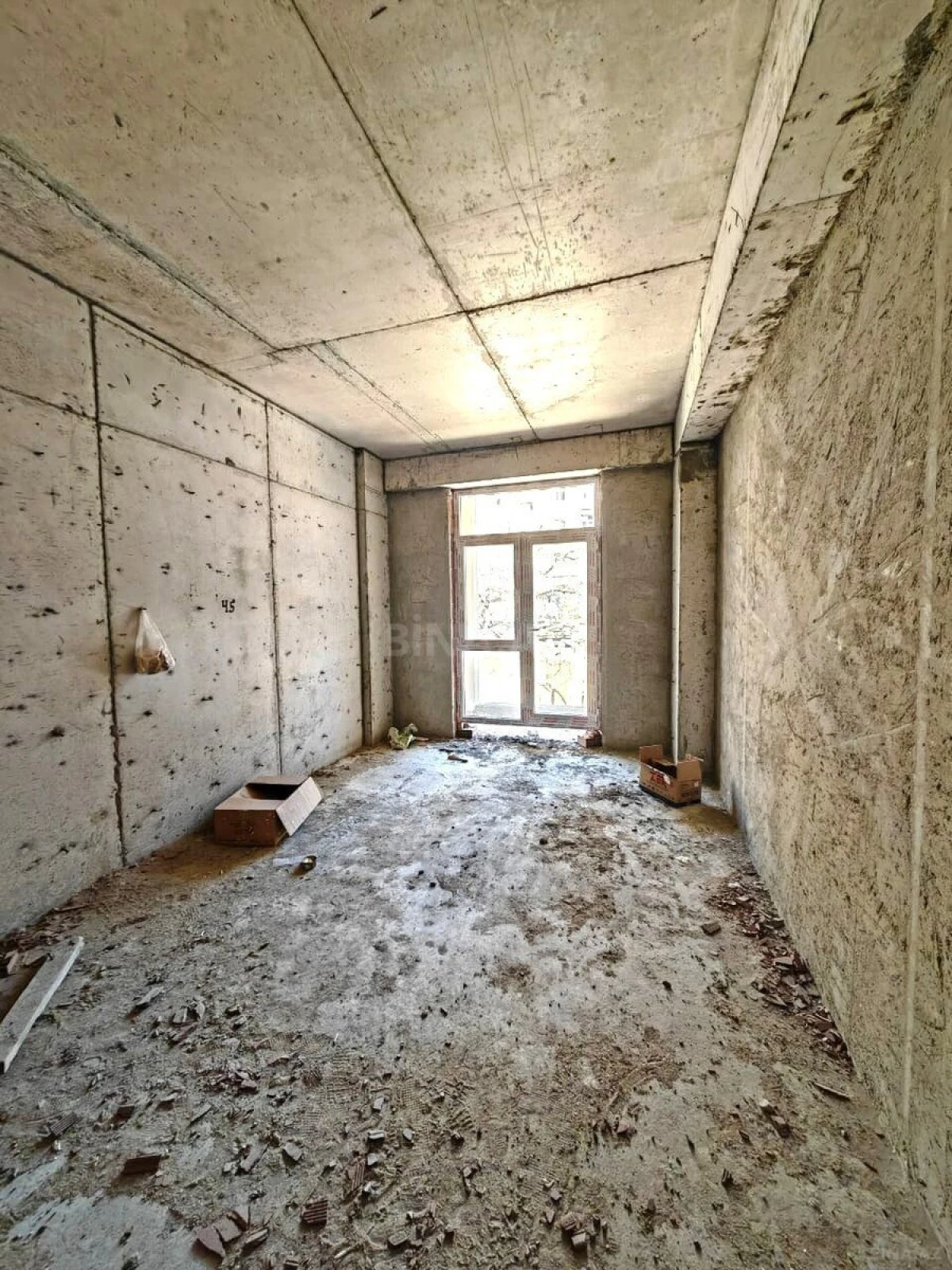 Satılır 3 otaqlı mənzil 111 m²