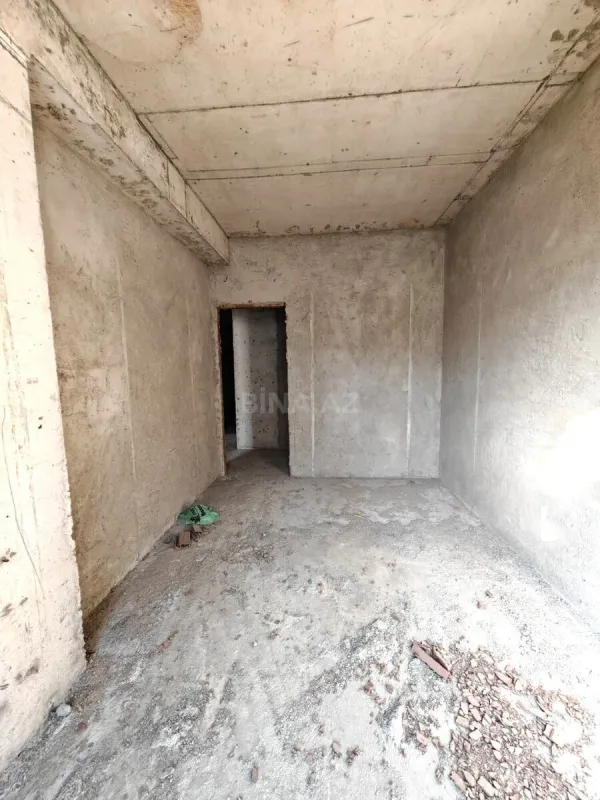 Satılır 3 otaqlı mənzil 111 m²