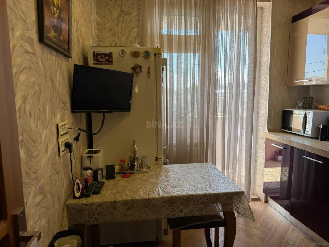 Satılır 2 otaqlı mənzil 65 m²