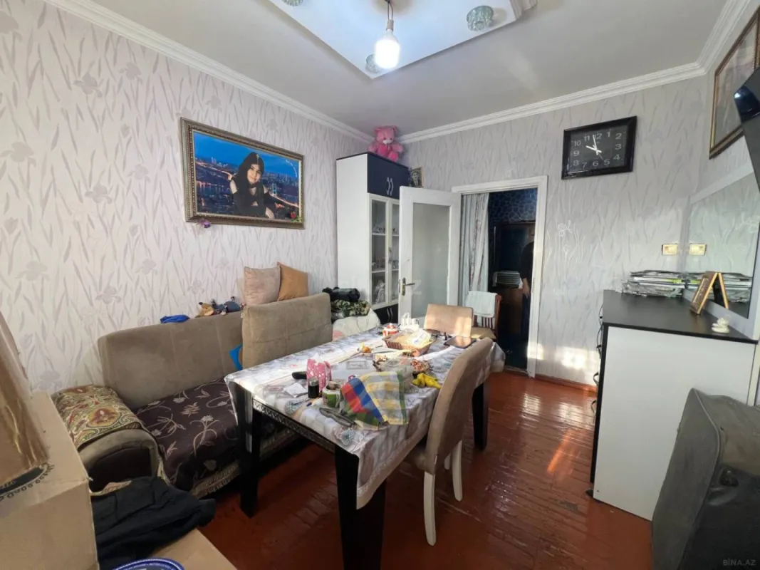 Satılır 4 otaqlı mənzil 100 m²