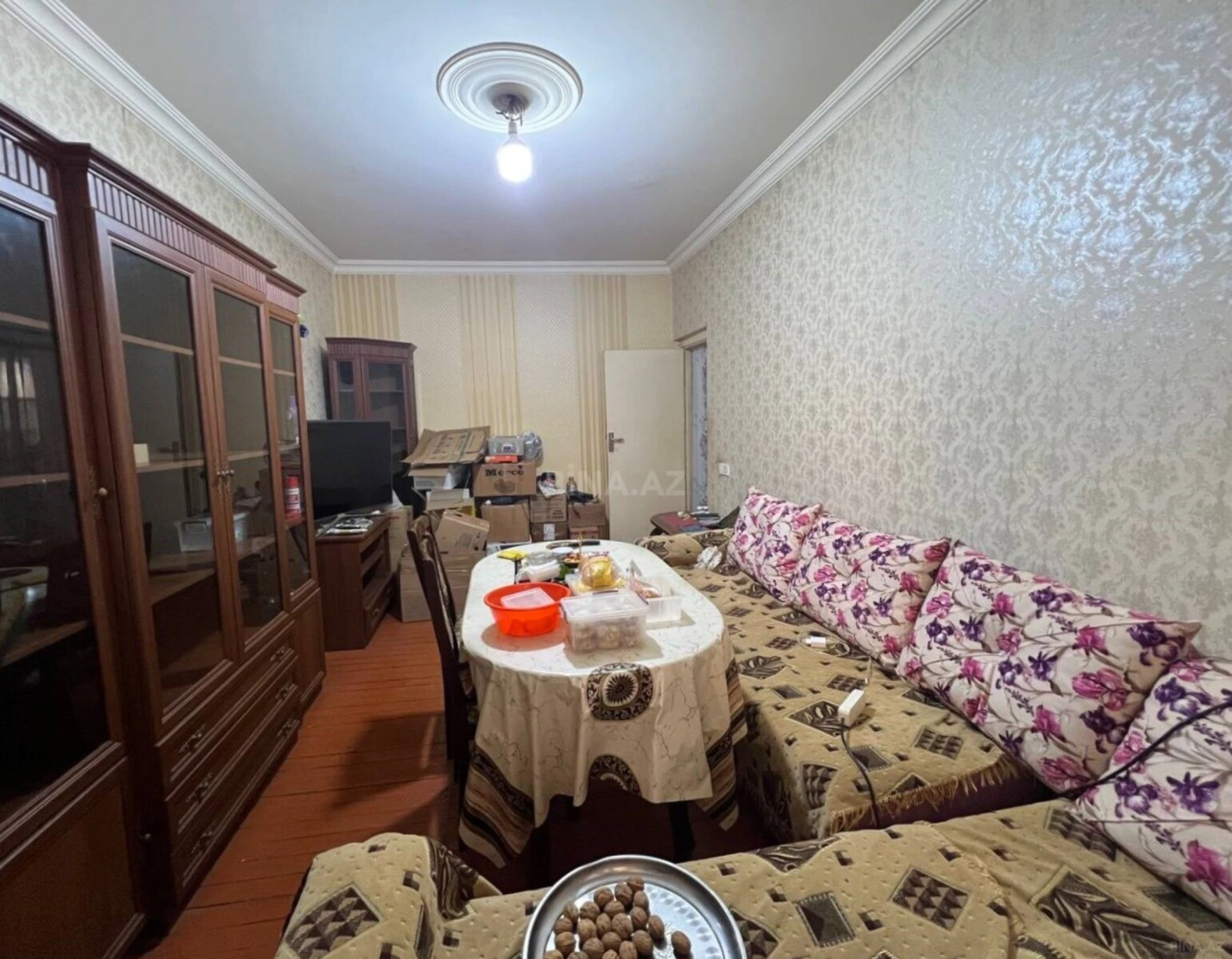 Satılır 4 otaqlı mənzil 100 m²