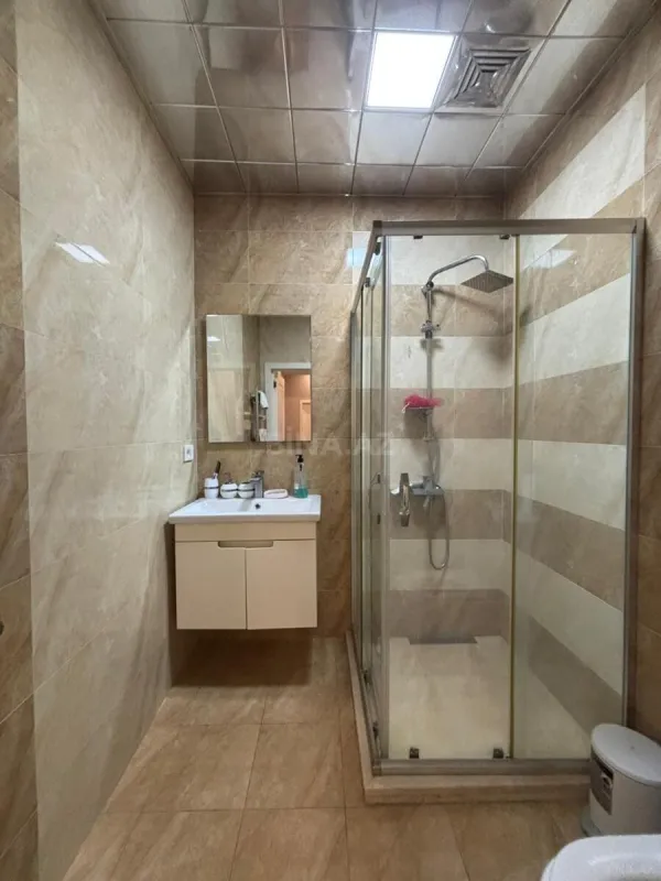 Kirayə verilir 3 otaqlı mənzil 120 m²