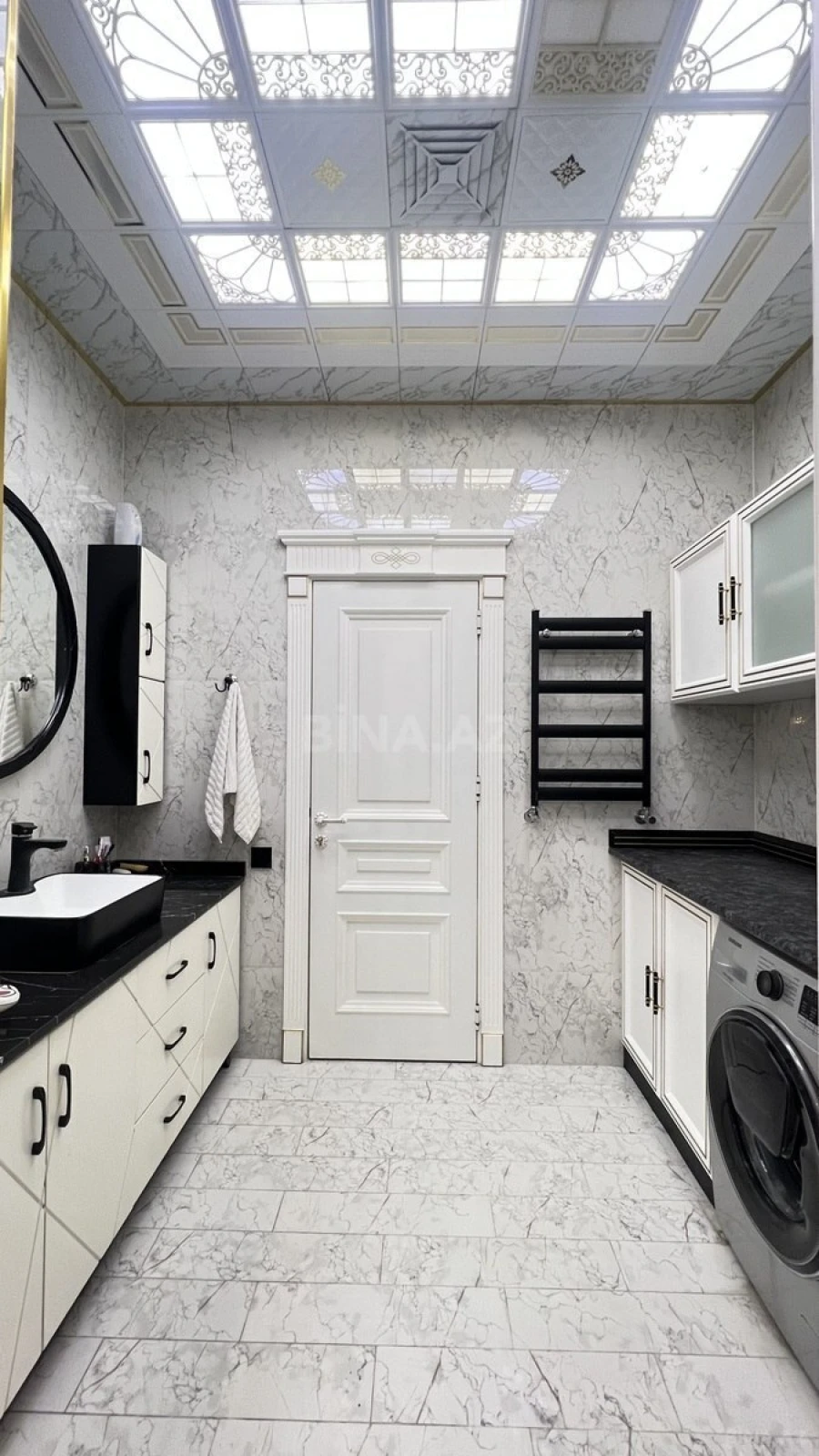 Satılır 3 otaqlı mənzil 140 m²