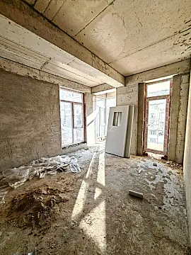 Satılır 3 otaqlı mənzil 111 m²