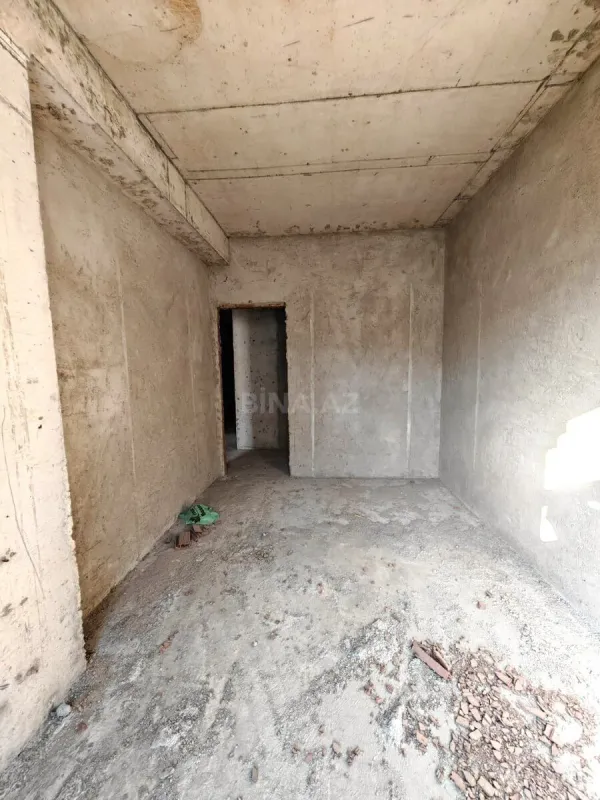 Satılır 3 otaqlı mənzil 111 m²