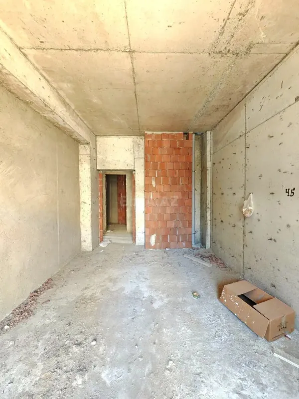 Satılır 3 otaqlı mənzil 111 m²