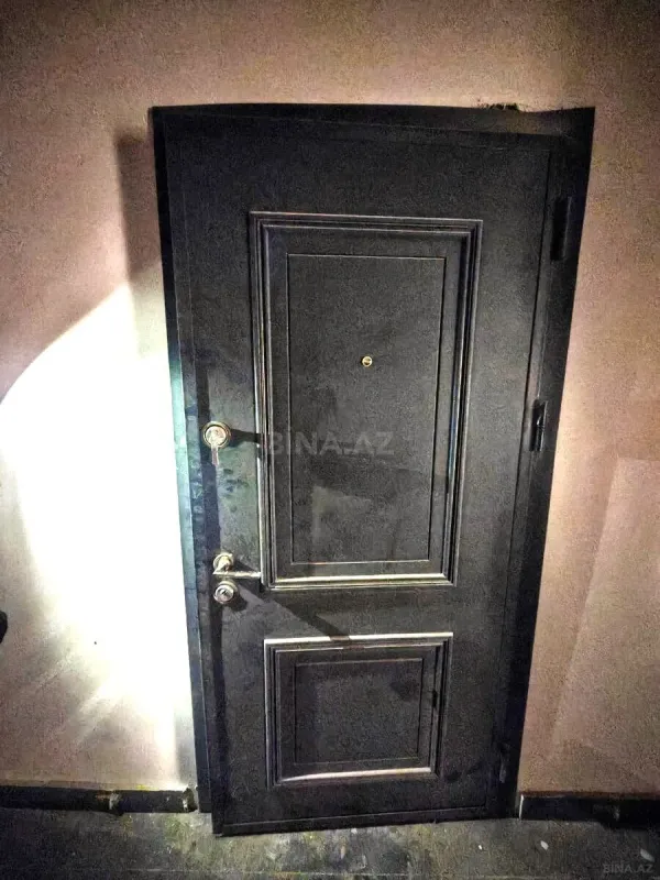 Satılır 3 otaqlı mənzil 111 m²