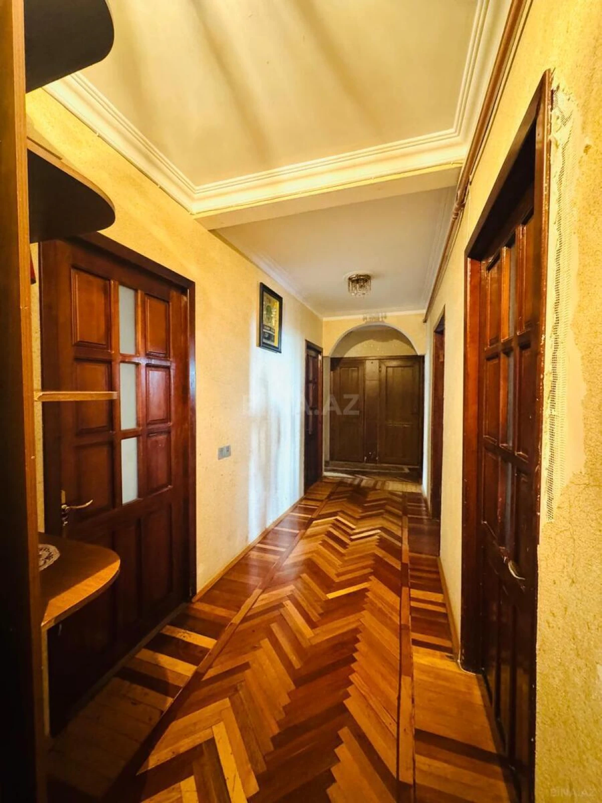 Satılır 5 otaqlı mənzil 120 m²