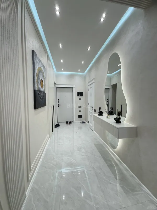 Satılır 2 otaqlı mənzil 63 m²