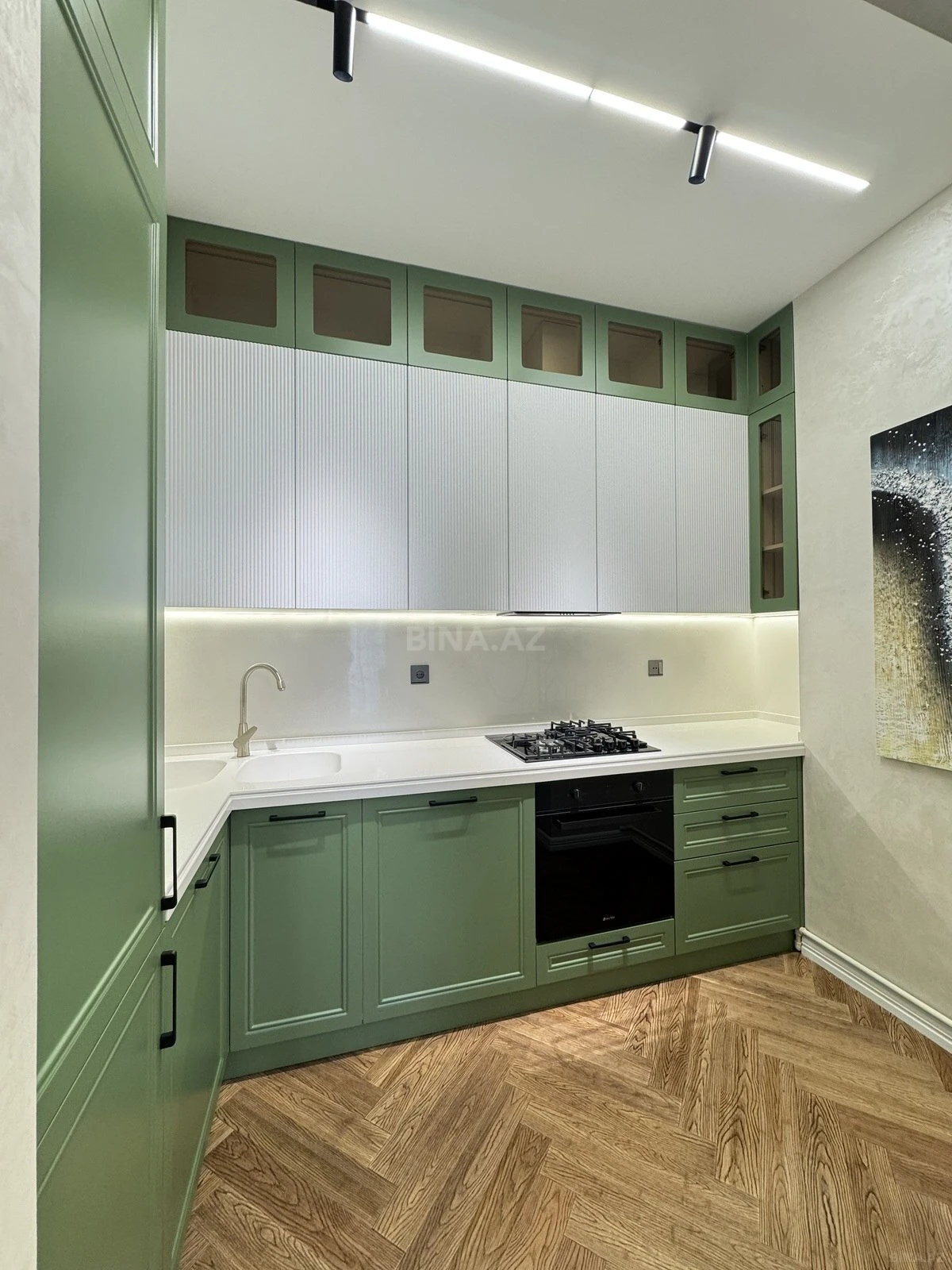 Satılır 2 otaqlı mənzil 63 m²