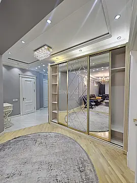 Kirayə verilir 3 otaqlı mənzil 130 m²