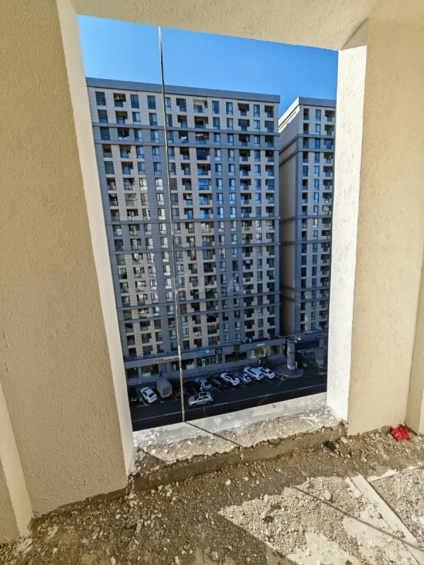 Satılır 3 otaqlı mənzil 130 m²
