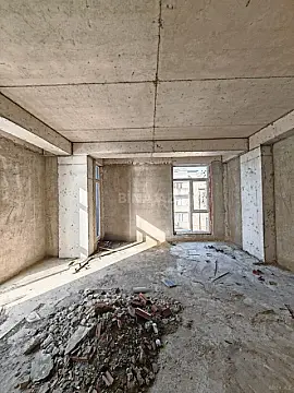 Satılır 3 otaqlı mənzil 130 m²