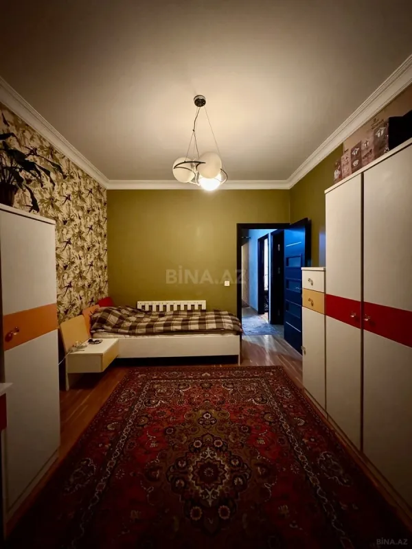 Satılır 3 otaqlı mənzil 90 m²