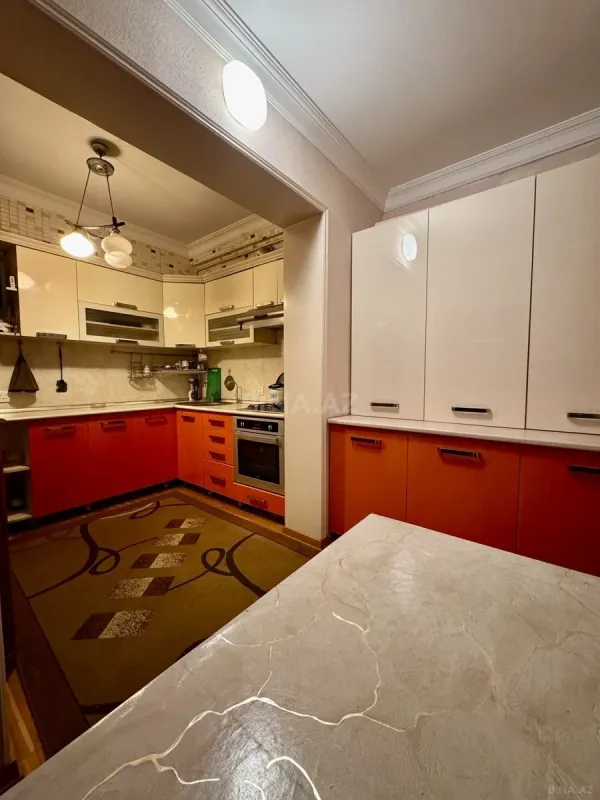 Satılır 3 otaqlı mənzil 90 m²