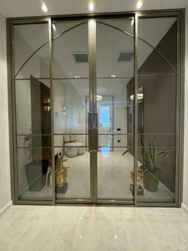 Satılır 4 otaqlı mənzil 155 m²