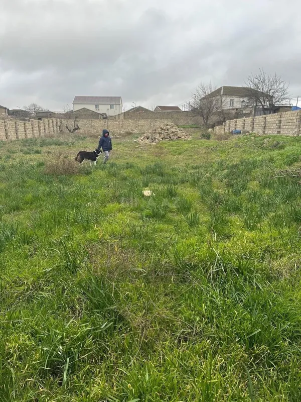 Satılır torpaq sahəsi 12 m²