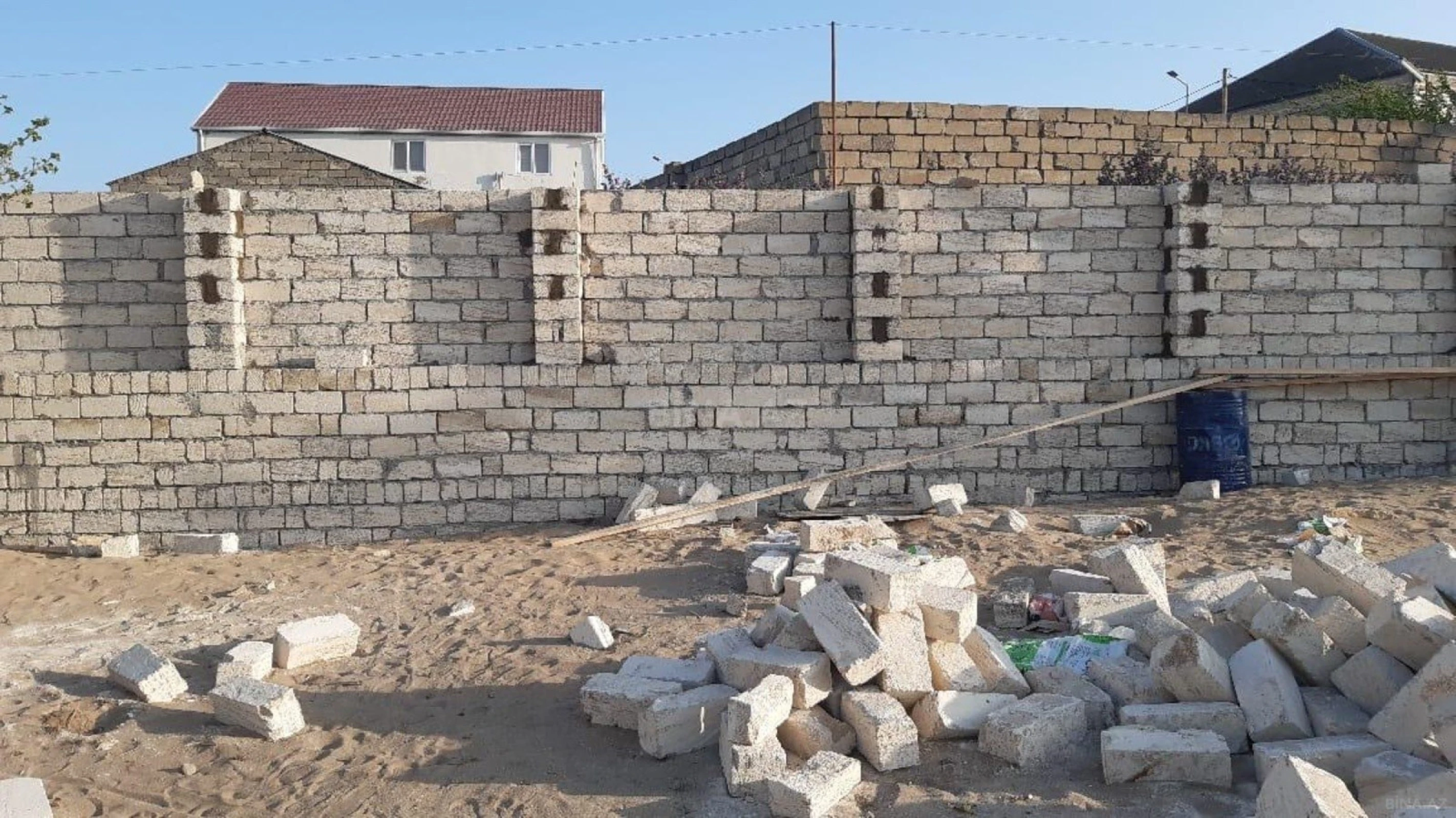 Satılır torpaq sahəsi 12 m²