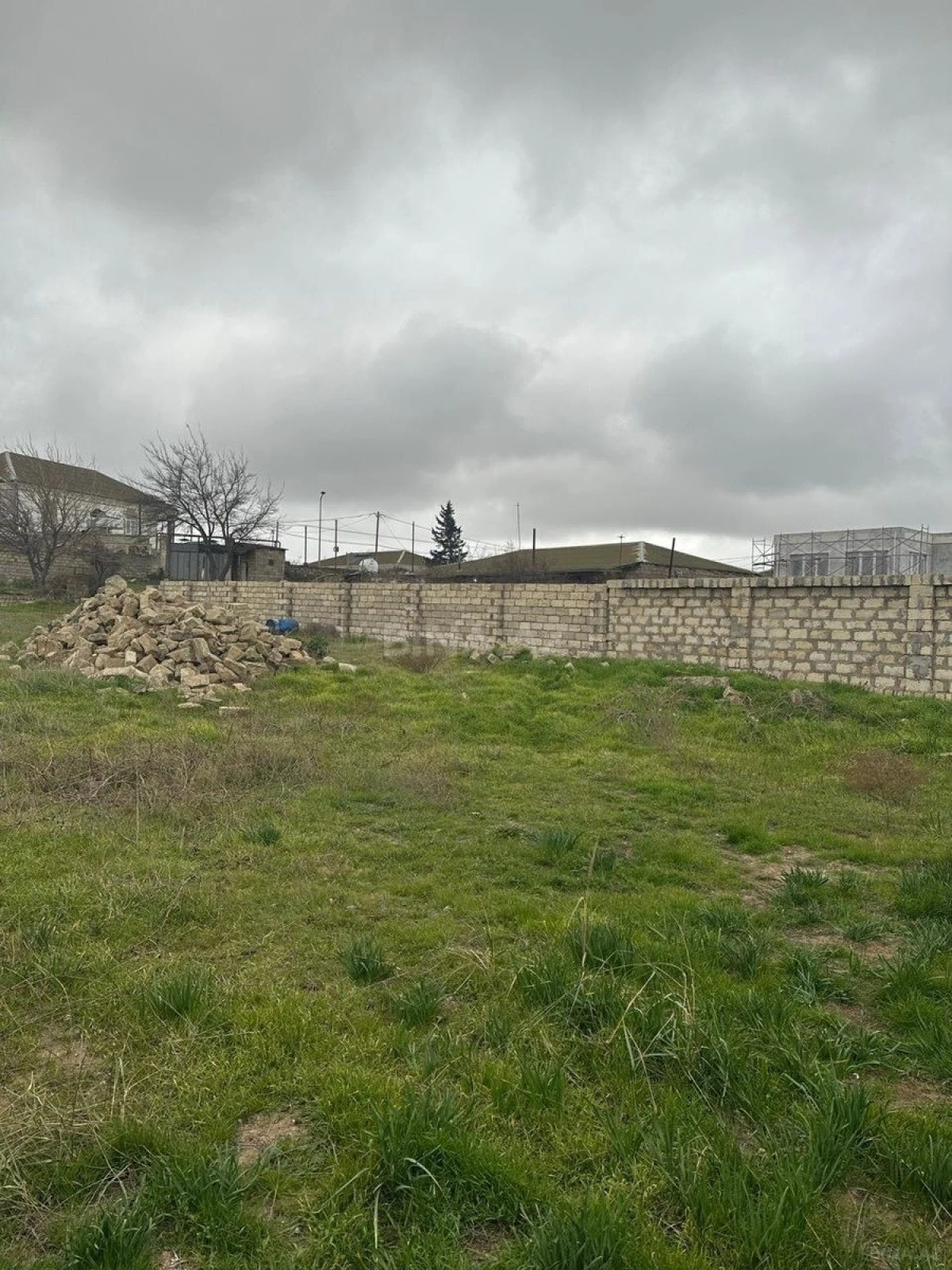 Satılır torpaq sahəsi 12 m²