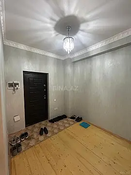 Satılır 3 otaqlı mənzil 125 m²