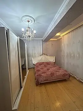 Satılır 3 otaqlı mənzil 125 m²