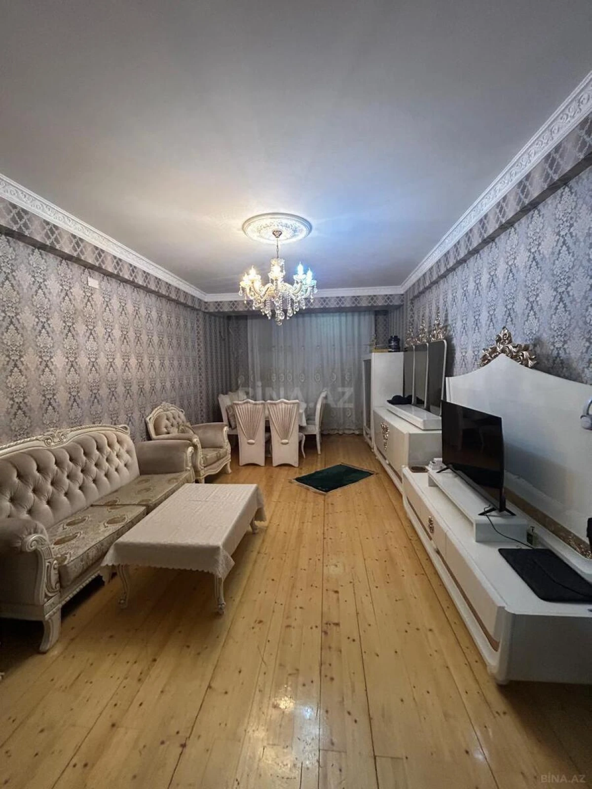 Satılır 3 otaqlı mənzil 125 m²