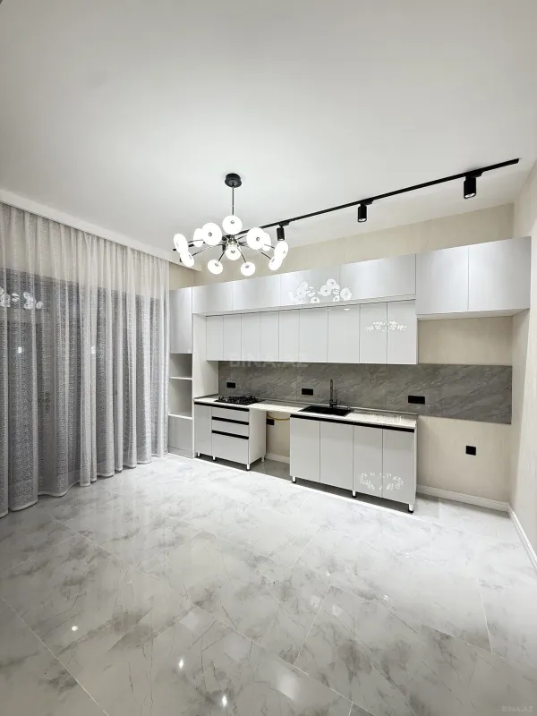 Satılır 4 otaqlı həyət evi 170 m²