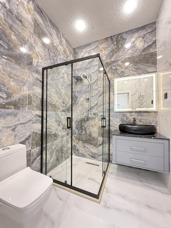 Satılır 4 otaqlı həyət evi 170 m²