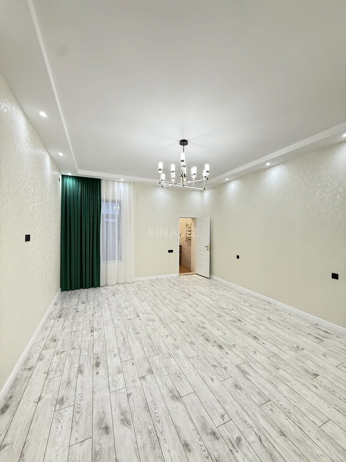 Satılır 4 otaqlı həyət evi 170 m²