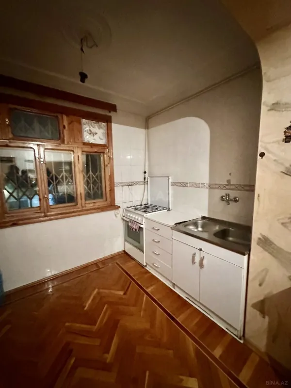 Kirayə verilir 2 otaqlı mənzil 65 m²