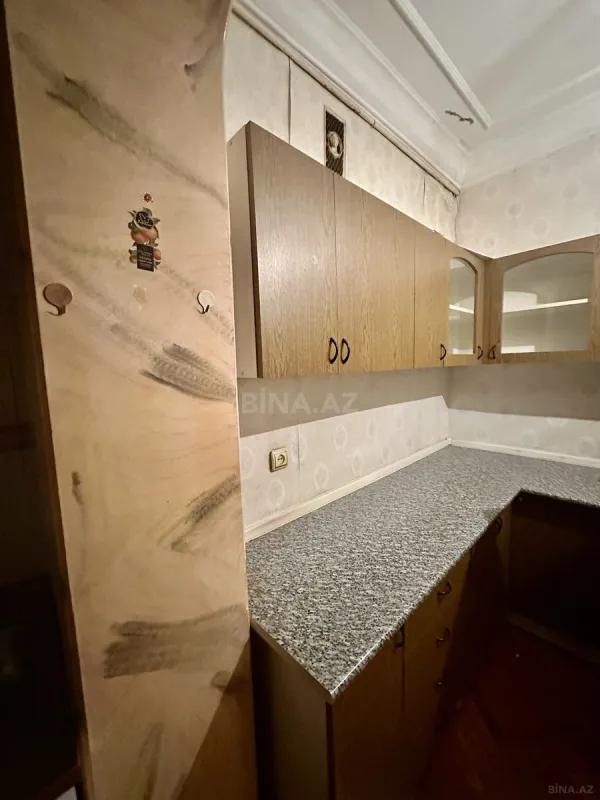 Kirayə verilir 2 otaqlı mənzil 65 m²