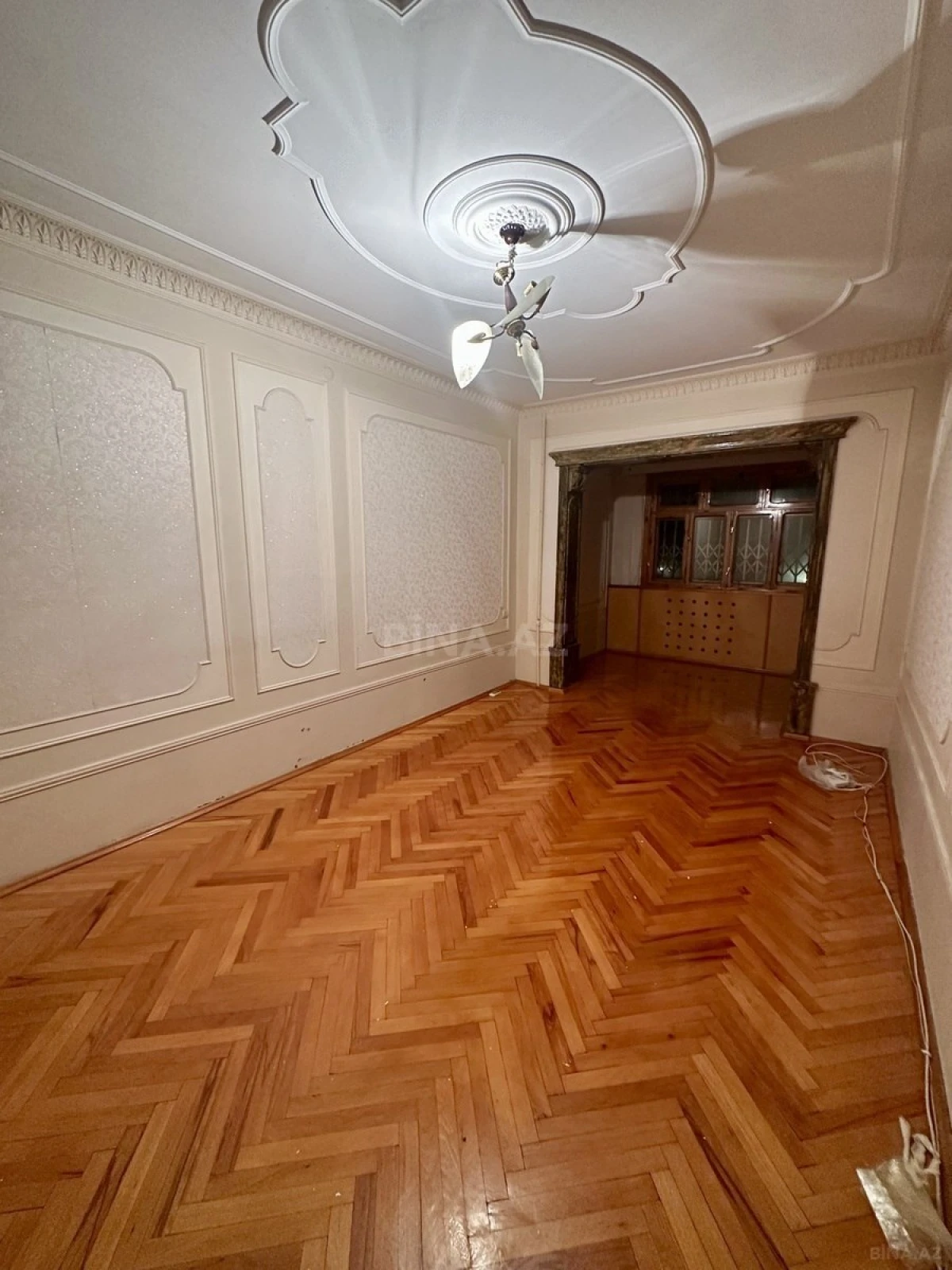 Kirayə verilir 2 otaqlı mənzil 65 m²