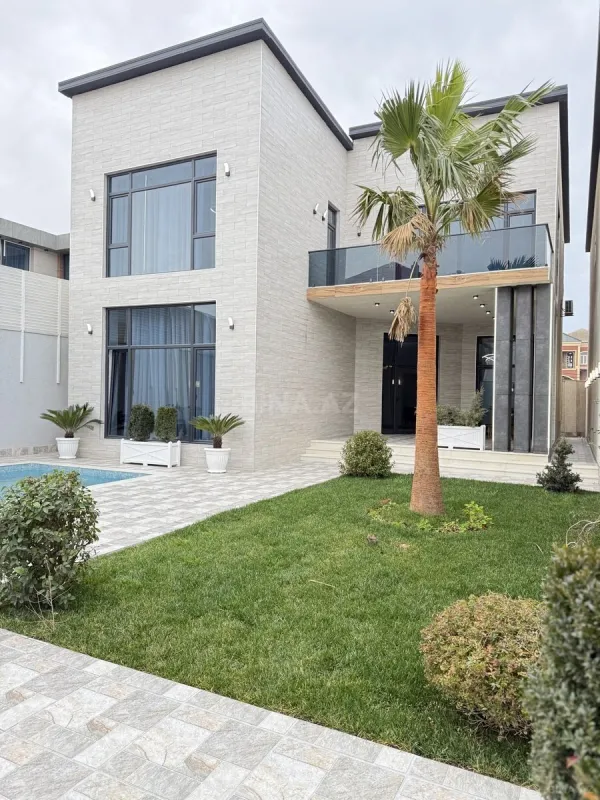 Satılır 5 otaqlı həyət evi 280 m²