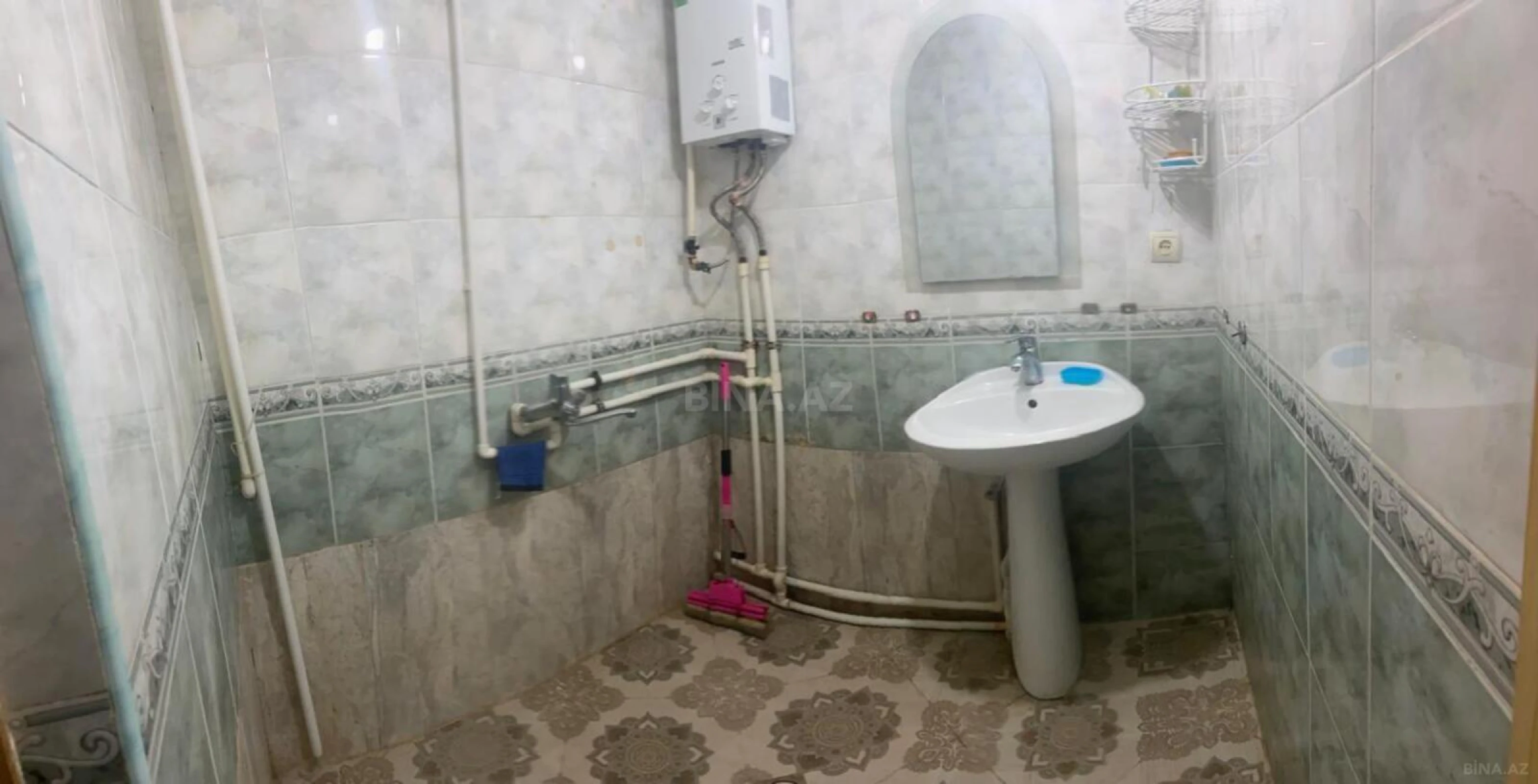 Satılır 2 otaqlı mənzil 56 m²