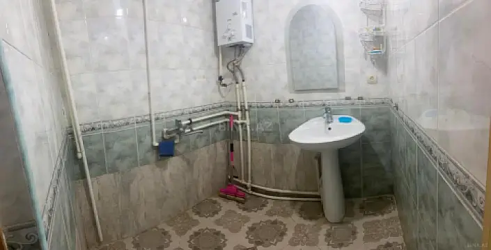 Satılır 2 otaqlı mənzil 56 m²