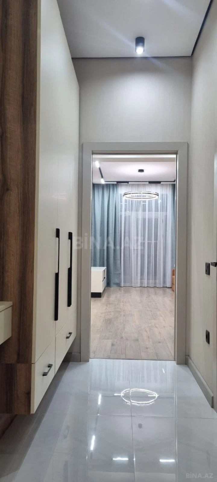 Satılır 1 otaqlı mənzil 41 m²