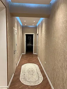 Satılır 2 otaqlı mənzil 90 m²