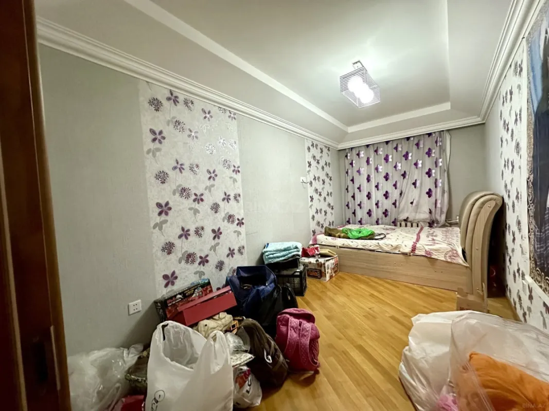 Satılır 3 otaqlı mənzil 70 m²