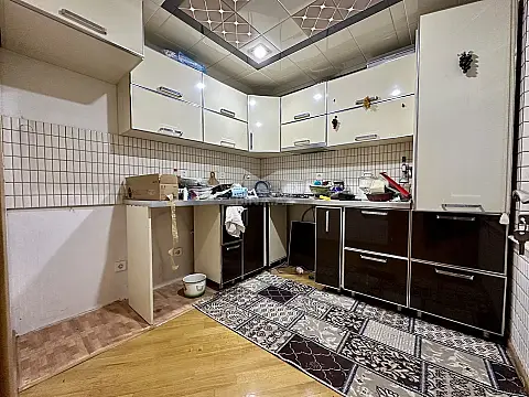 Satılır 3 otaqlı mənzil 70 m²