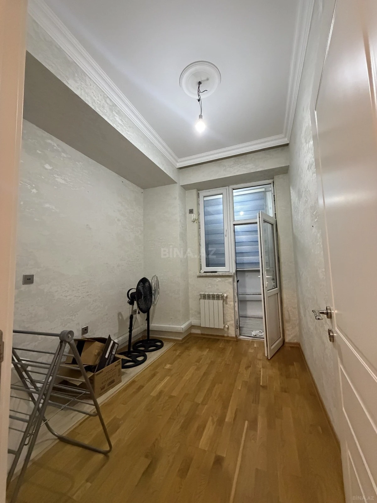 Satılır 2 otaqlı mənzil 66 m²